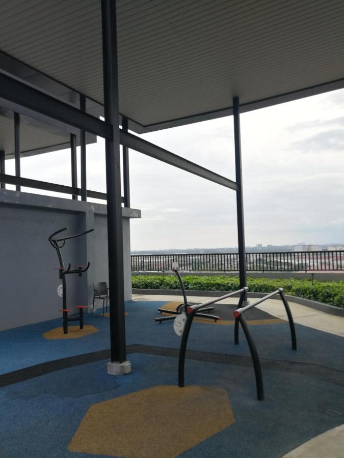 Bsp21 Apartment Jenjarum ภายนอก รูปภาพ