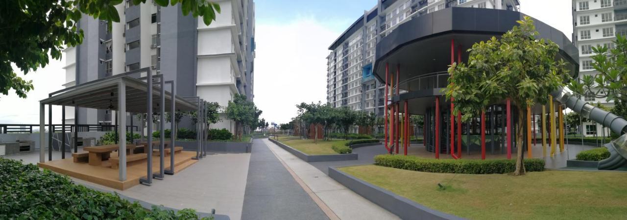 Bsp21 Apartment Jenjarum ภายนอก รูปภาพ
