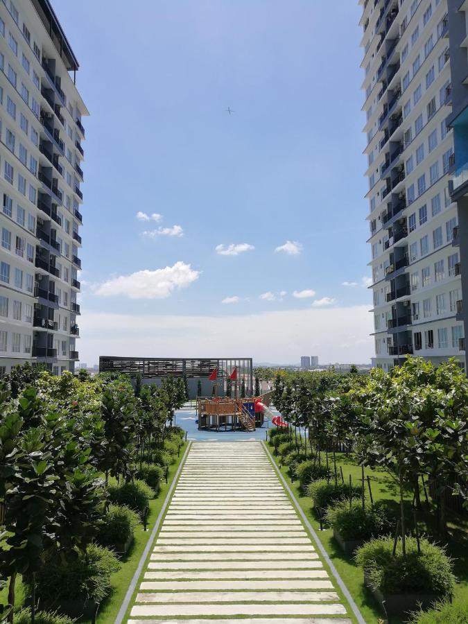 Bsp21 Apartment Jenjarum ภายนอก รูปภาพ