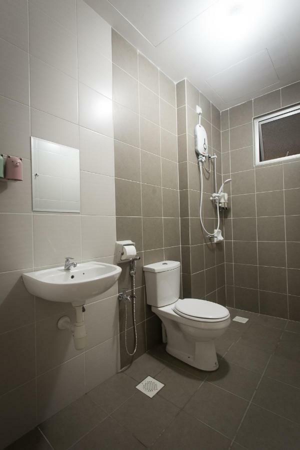 Bsp21 Apartment Jenjarum ภายนอก รูปภาพ