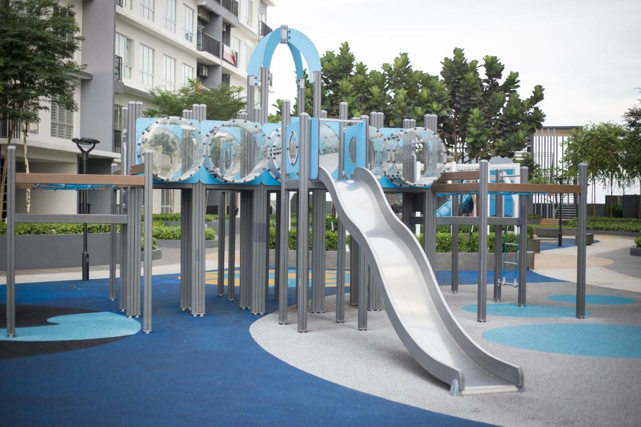 Bsp21 Apartment Jenjarum ภายนอก รูปภาพ
