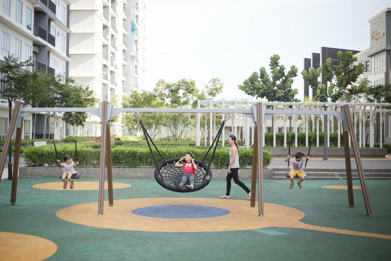 Bsp21 Apartment Jenjarum ภายนอก รูปภาพ